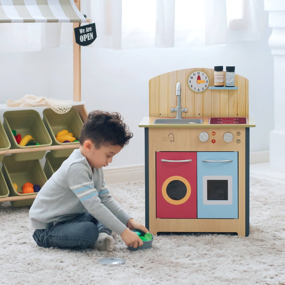 Wood Play Kitchen C814