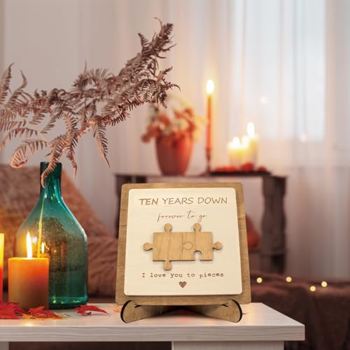Personalized Wooden Plaque with Engraved Puzzle Pieces Q258151