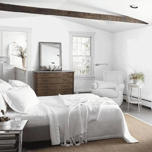 Aura Satin Base 2 Paint Interior 1 gal. D107595