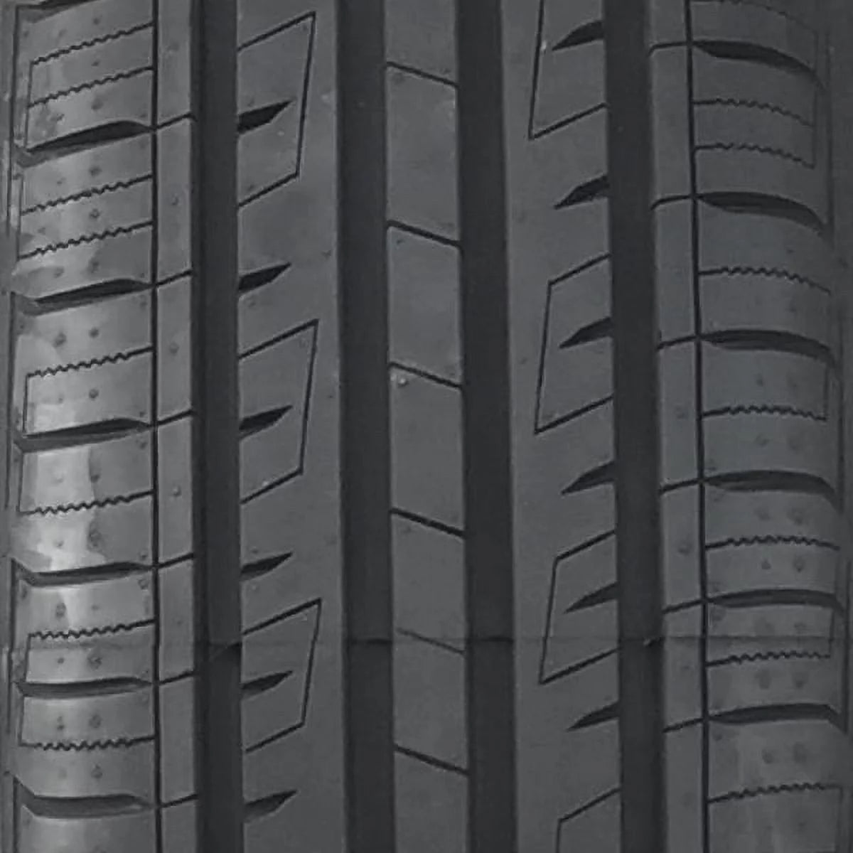 205/65R16 Tire O75657