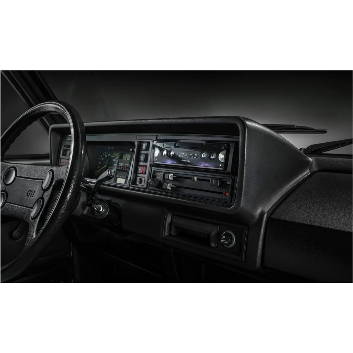 Mechless Single-Din Receiver E717