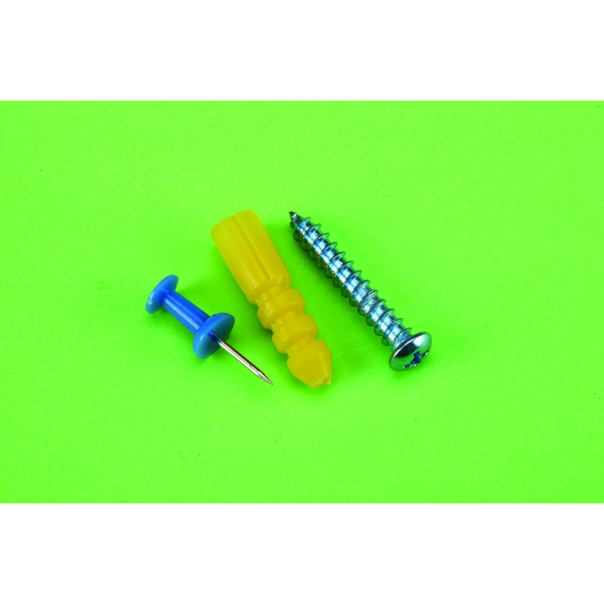600 Piece Hardware Assortment K2878